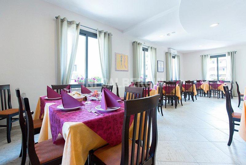 Hotel Napoleon San Mauro Mare ภายนอก รูปภาพ