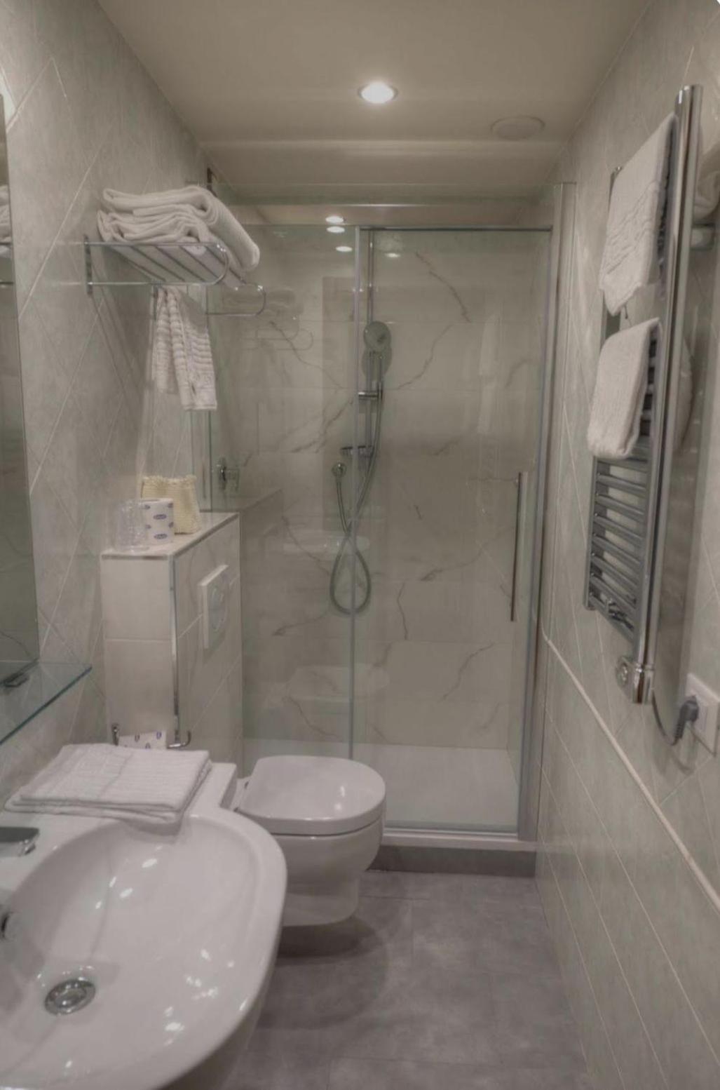 Hotel Napoleon San Mauro Mare ภายนอก รูปภาพ